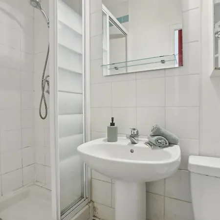Bnbnova - La Seine & Rivoli Apartament